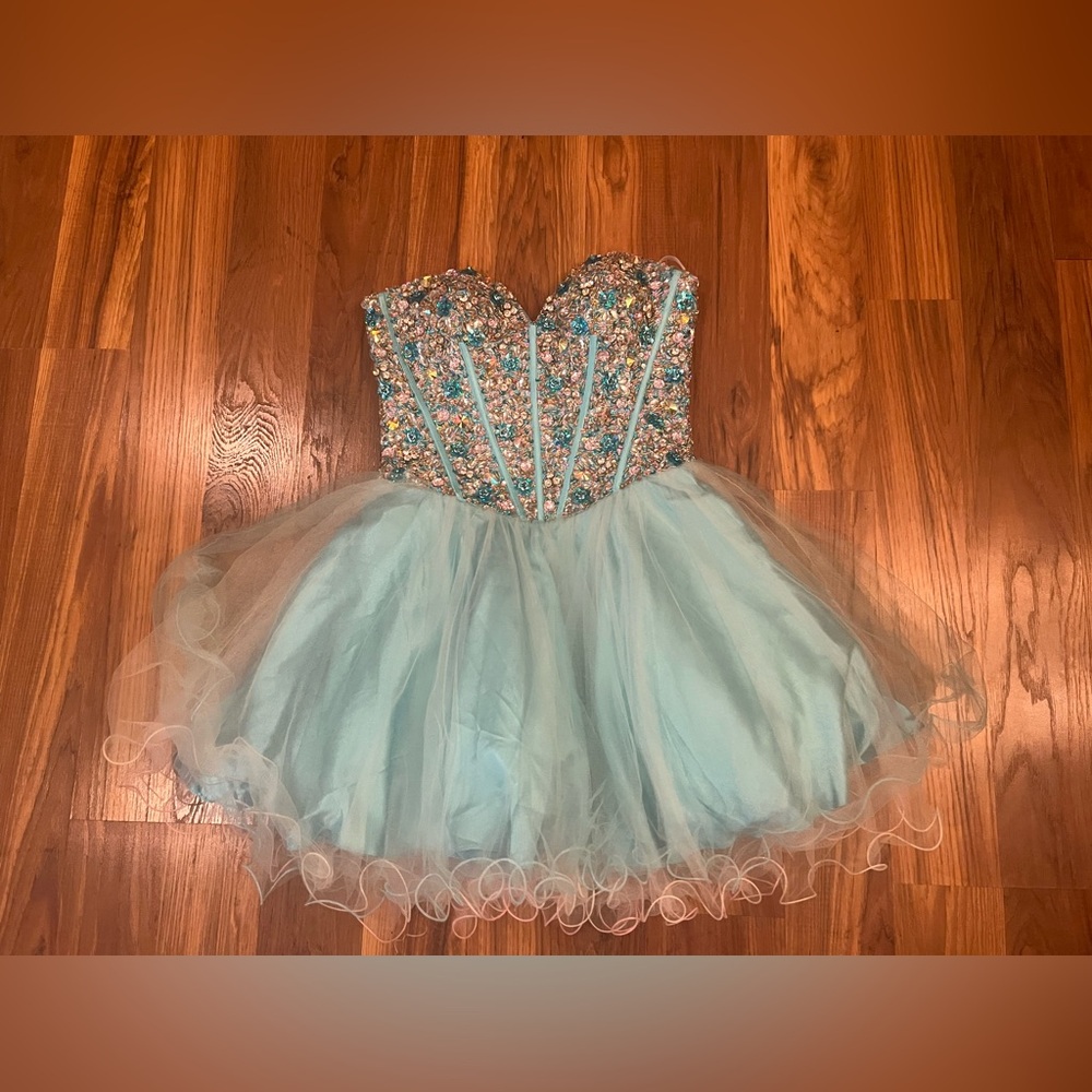 Terani couture 💃🏻PROM DRESS💃🏻SWEET 16 size 4